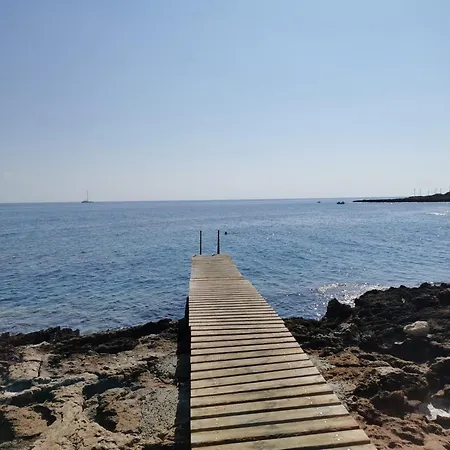Sunny Coast By The Sea 아파트