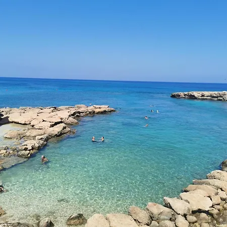 Sunny Coast By The Sea Apartamento Protaras
